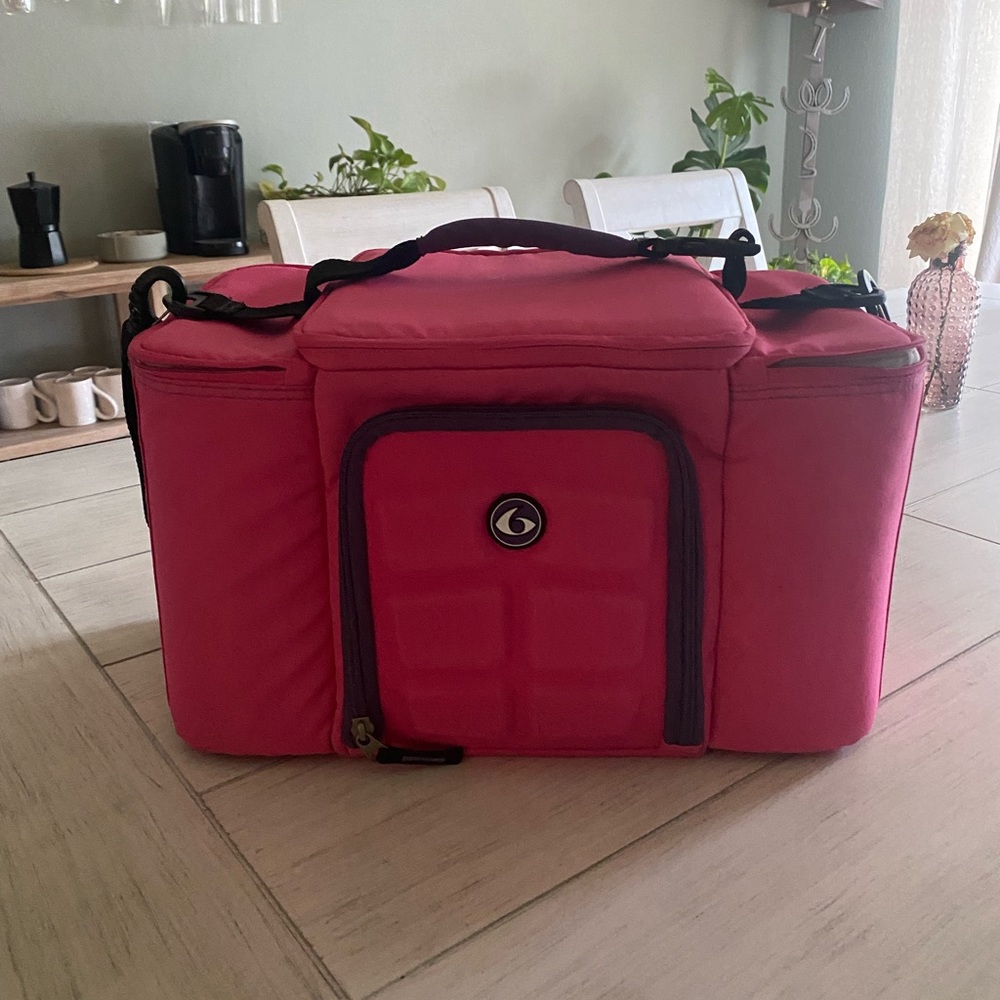 Meal prep lunch box